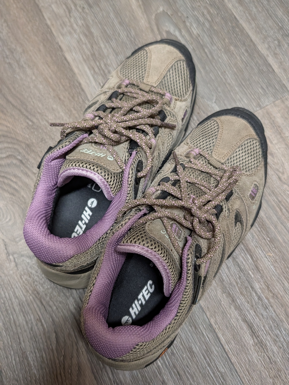 Hi-Tec Women's Trail Shoe in Taupe with Purple Accent 6.5 M